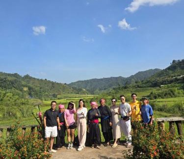 Bac Ha Hotel | Nghĩa Bản Liền Homestay