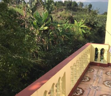 Bac Quang House | Nhà Nghỉ Bình Dân Xanh