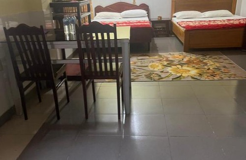 Buon Ma Thuot House | Nhà nghỉ hồ câu Cali