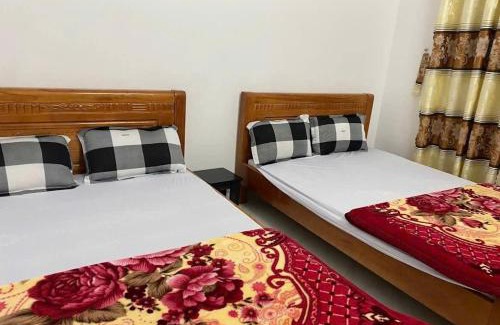 Ba To House | Nhà Nghỉ Hoàng Anh bờ kè