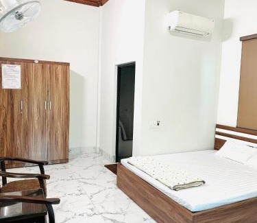 Phu Tho Bed & Breakfast | Nhà Nghỉ Tân Tiến