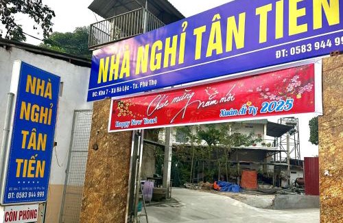 Phu Tho Bed & Breakfast | Nhà Nghỉ Tân Tiến
