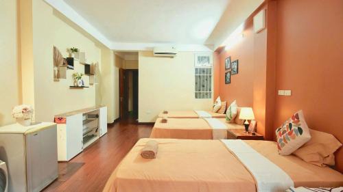 Hoan Kiem Apartment | Nhà riêng thang máy 4BR cho 10 người lớn