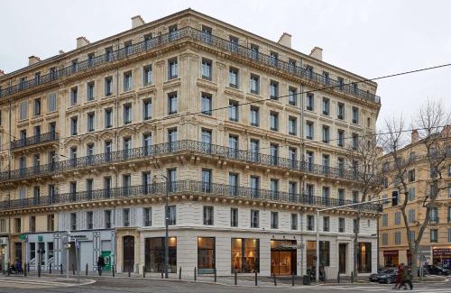Les Grands Carmes Hotel | NH Collection Marseille