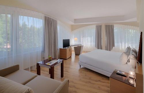 Milano Due Hotel | NH Milano 2