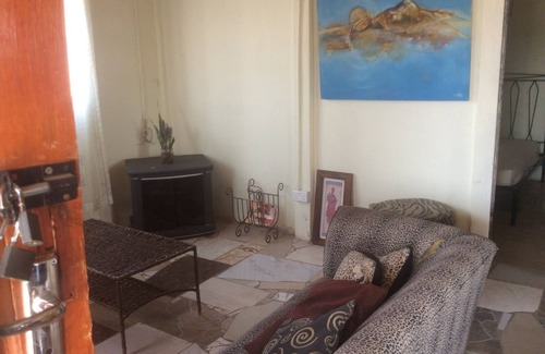 Ruwa Cottage | Nhaka Savaal Cottages