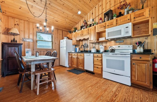 Rangeley Plantation House | Niboban Cabin 7 - Nice cabin on Rangeley Lake in the Niboban cottage community