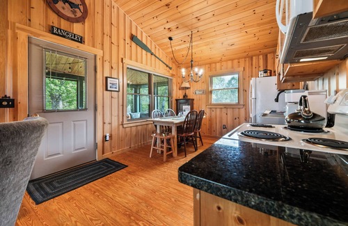 Rangeley Plantation House | Niboban Cabin 7 - Nice cabin on Rangeley Lake in the Niboban cottage community
