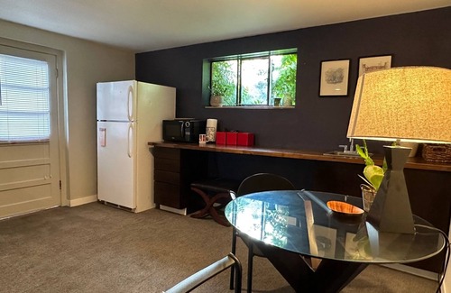 Denver Apartment | Nice 1-bedroom/studio apartment in Lakewood with WiFi access
