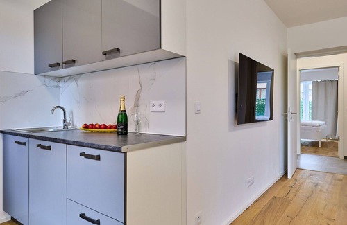 Svoboda nad Upou Apartment | Nice apartment for 4 people with WIFI, TV, terrace and pets allowed