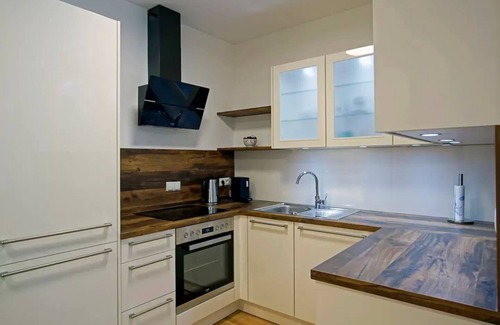 Josefstadt Apartment | Nice apartment behind the Parlamen