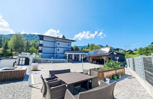 Steinberg am Rofan Apartment | Nice apartment for 10 guests with WIFI, hot tub, patio, pets allowed and parking