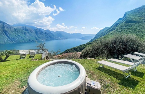 Fonteno Apartment | Nice apartment for 6 people with A/C, WIFI, hot tub, TV, terrace and pets allowed