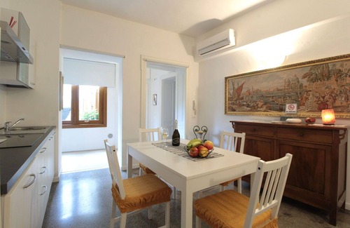 Valdobbiadene Apartment | Nice apartment for 2 people with WIFI, A/C, TV and balcony