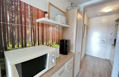 Loffingen Apartment | Nice apartment for 3 people with pool, WIFI, TV and balcony