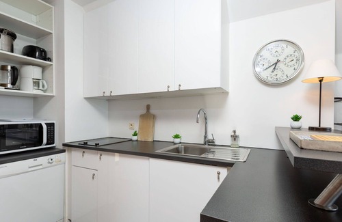 Lancieux Apartment | Nice apartment for 4 people with WIFI and balcony