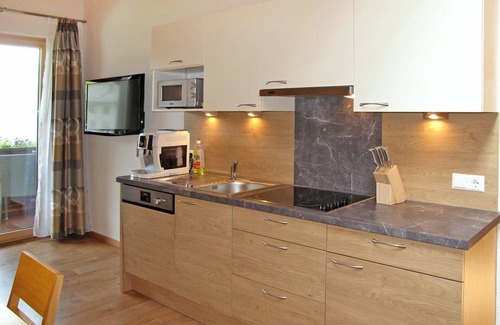 Fendels Apartment | Nice apartment for 4 people with WIFI, TV and balcony