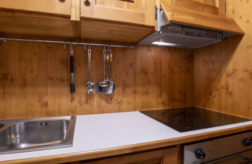 Bormio Apartment | Nice apartment for 4 people with WIFI, hot tub, TV and pets allowed