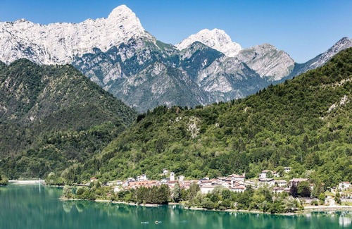 Barcis Apartment | Nice apartment for 5 people with WIFI, TV, patio and parking