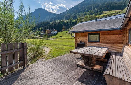 Solk Apartment | Nice apartment for 6 guests with WIFI, TV, terrace and pets allowed