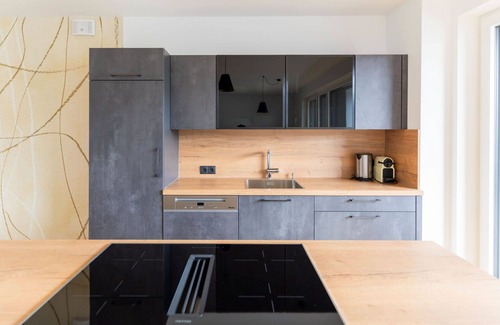 Fronhausen Apartment | Nice apartment for 6 guests with WIFI, TV and patio