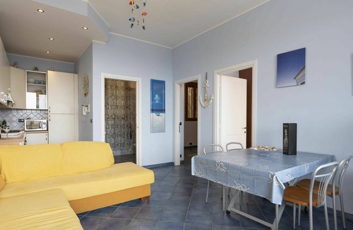 Capo Mimosa-Rollo Apartment | Nice apartment for 6 guests with WIFI, TV and terrace