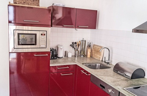 Rauris Apartment | Nice apartment for 6 guests with WIFI, pool, TV, terrace, pets allowed and parking