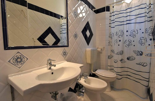 Lido degli Estensi Apartment | Nice apartment for 6 people with WIFI, A/C, TV, terrace and pets allowed