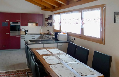 Zillis Apartment | Nice apartment for 7 guests with WIFI, TV, balcony and panoramic view
