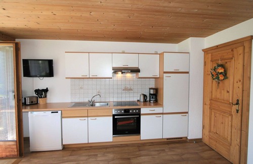 Emberg Apartment | Nice apartment for 5 people with WIFI, TV and terrace