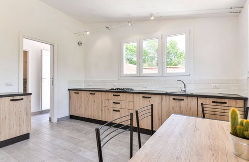 Naregno Apartment | Nice apartment for 6 guests with WIFI, pool, A/C, terrace and pets allowed