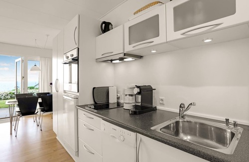 Sandkaas Apartment | Nice apartment in Allinge with WiFi