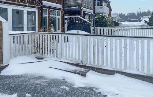 Arendal Apartment | Nice Apartment In Nedenes With Wifi