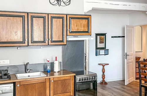 Pradelles Apartment | Nice apartment in Pradelles with WiFi