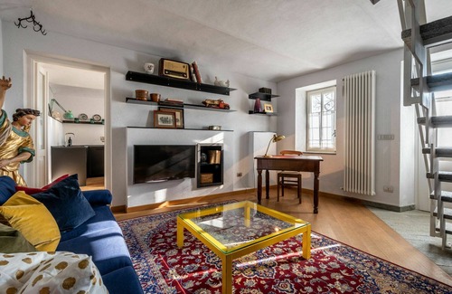 Cortazzone House | Nice apartment in villa for 2 guests with pool, TV, terrace and panoramic view