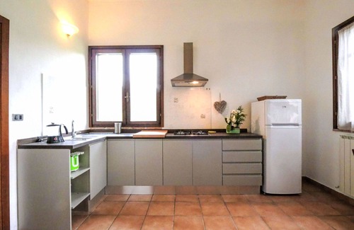 Montorsaio House | Nice apartment in villa for 2 people with pool, WIFI, TV, patio, pets allowed and panoramic view