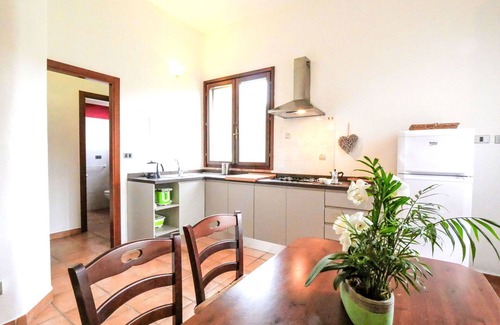 Montorsaio House | Nice apartment in villa for 2 people with pool, WIFI, TV, patio, pets allowed and panoramic view