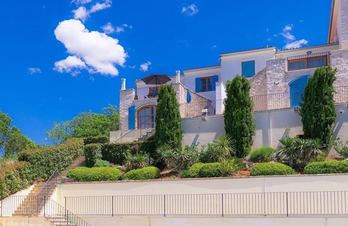 Bibali House | Nice apartment in villa for 6 people with WIFI, A/C, pool, TV and terrace