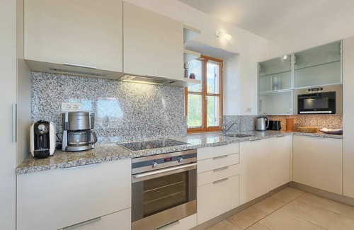 Bibali House | Nice apartment in villa for 5 guests with A/C, WIFI, pool, TV and terrace