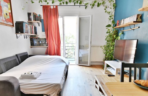 Gares Apartment | Nice apartment with terrace in the center of Montpellier - Welkeys