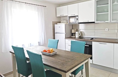 Sevid Apartment | Nice apartment with sea views and a large terrace