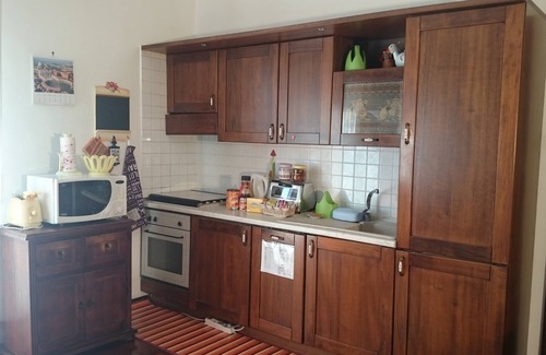 Quartiere XXVII Primavalle Apartment | NICE APT 90 sqm 10 minutes from VATICAN -Wi-Fi - SMART TV - AIR CONDITIONED