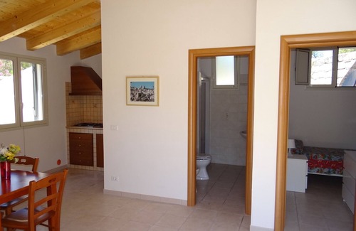 Marina di Modica House | Nice centrally located bungalow directly on the sandy beach