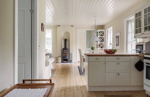 Rydaholm House | Nice holiday home in Hjämlsänga close to lake | SE07001