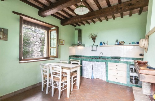 Lugnano in Teverina House | Nice home in Lugnano in Teverina