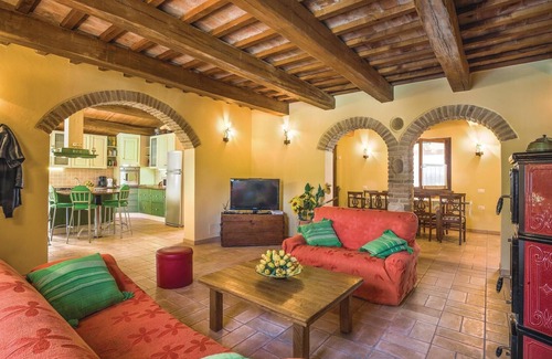 Barchi House | Nice home in Barchi PU