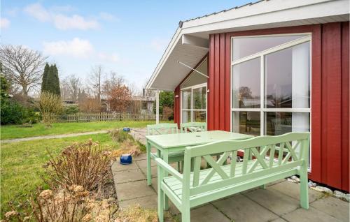 Beder Malling House | Nice Home In Beder With Kitchen