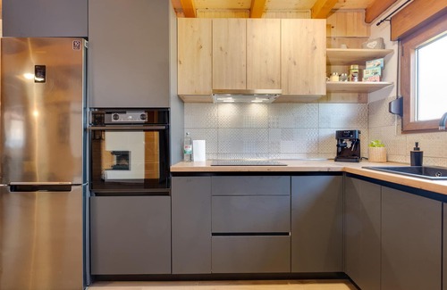 Bjelovar House | Nice home in Gornje Plavnice with WiFi