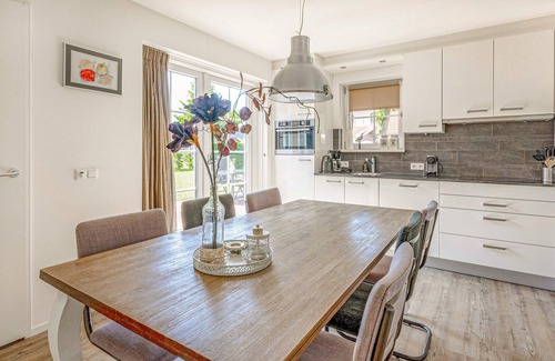 Hoge Hexel House | Nice home in Hoge Hexel with WiFi