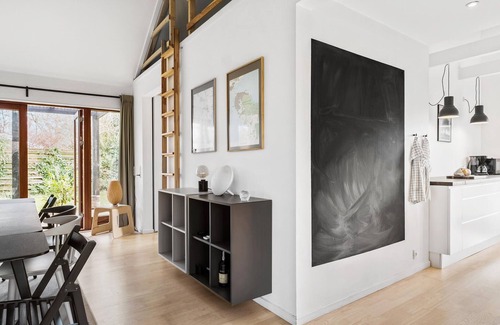 Kulhuse House | Nice home in Jægerspris with kitchen